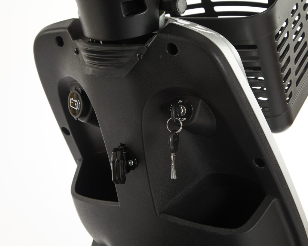 *NEW Xquisite - STD battery scooter (8MPH) 5yr Warranty