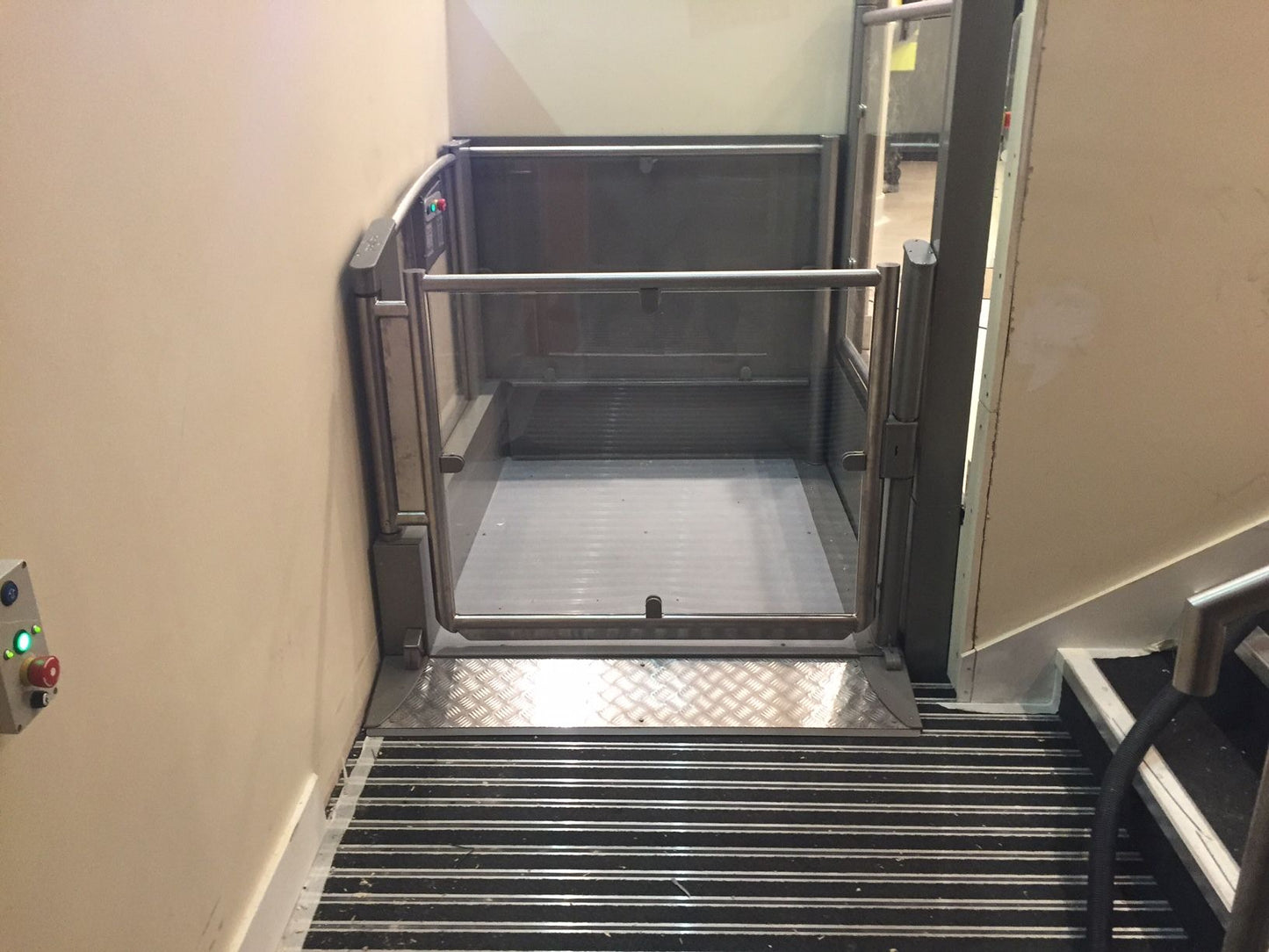 Pollock vertical platform lifts