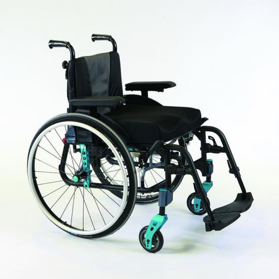 Invacare Action 5 - Action 5 rigid manual wheelchair